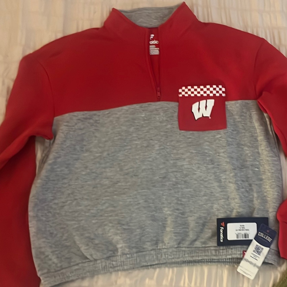 Fanatics Red and Gray Women's Half-Zip Sweatshirt